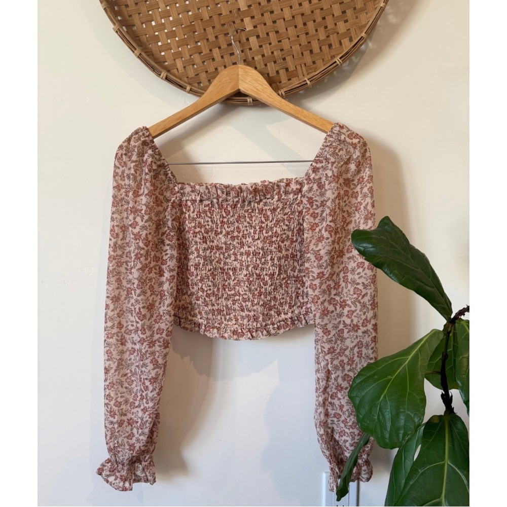 Pink Peasant Floral Top 🌸
